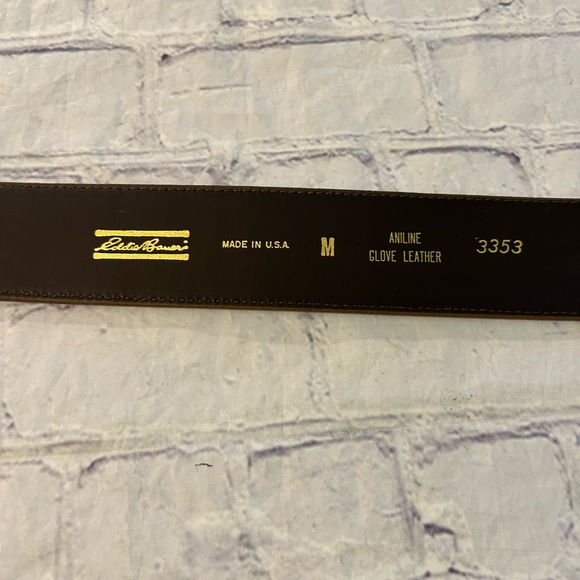 EDDIE BAUER VINTAGE ANILINE GLOVE LEATHER BROWN WITH SOLID BRASS BUCKLE SIZE MED - Picture 4 of 8